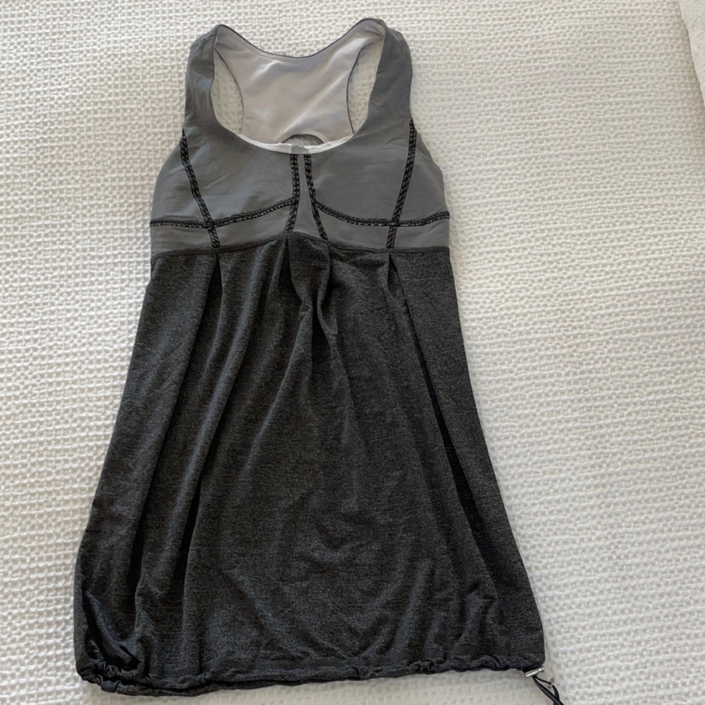Lululemon top sz 4